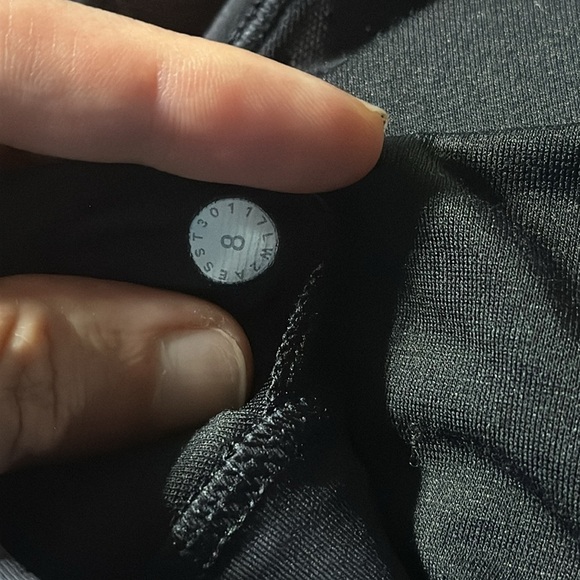 🔥$SALE$🔥 Lululemon Move Bra Black - Picture 4 of 4